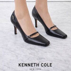 KENNETH COLE NEW YORK BLACK HEELS SIZE 7.5